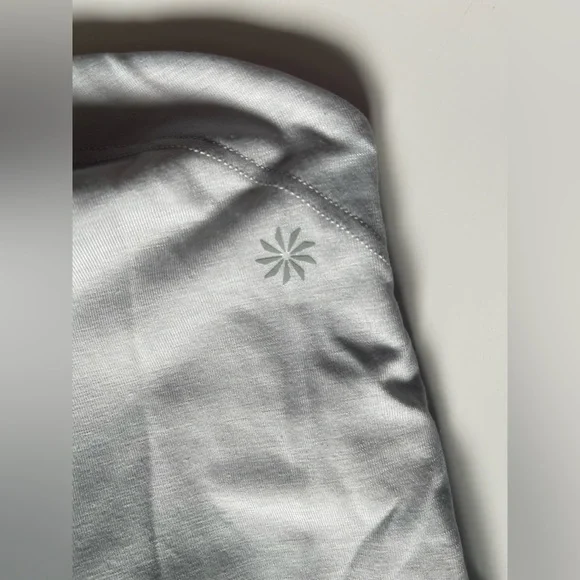 Athleta On The Move Mesh Tee - Picture 3 of 5